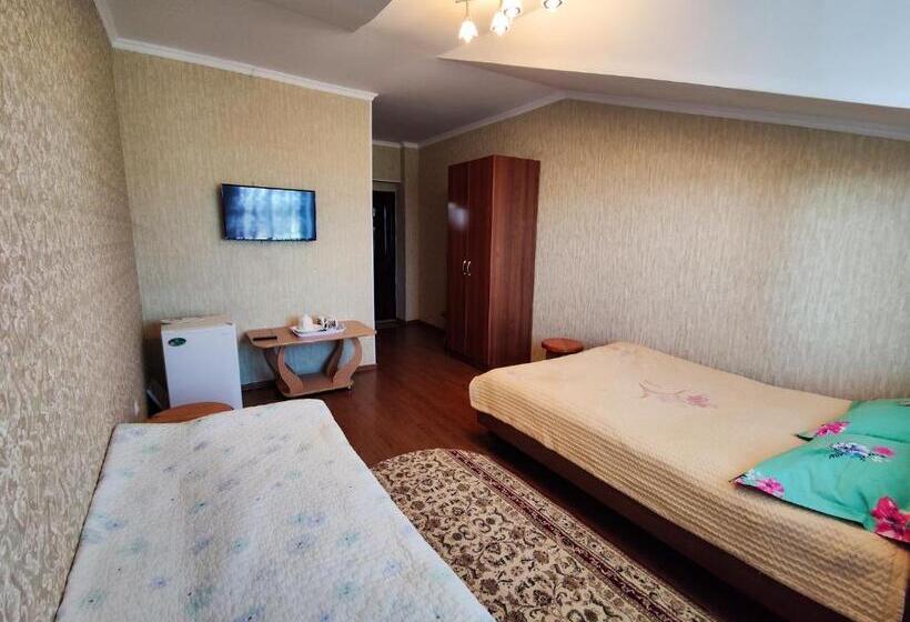 پانسیون адилет