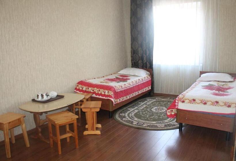 پانسیون адилет