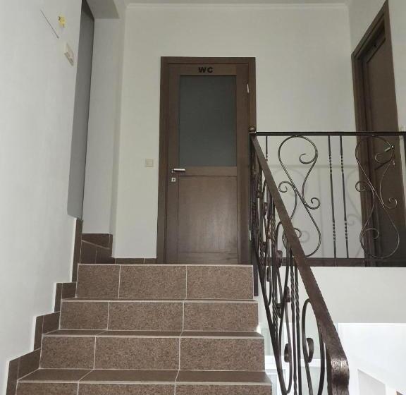 پانسیون пансіон агава