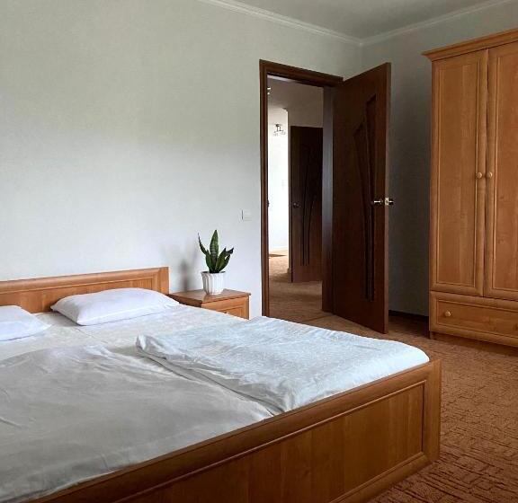 پانسیون вилла поляна