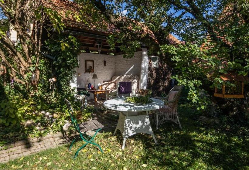 پانسیون Bajtica Guesthouse