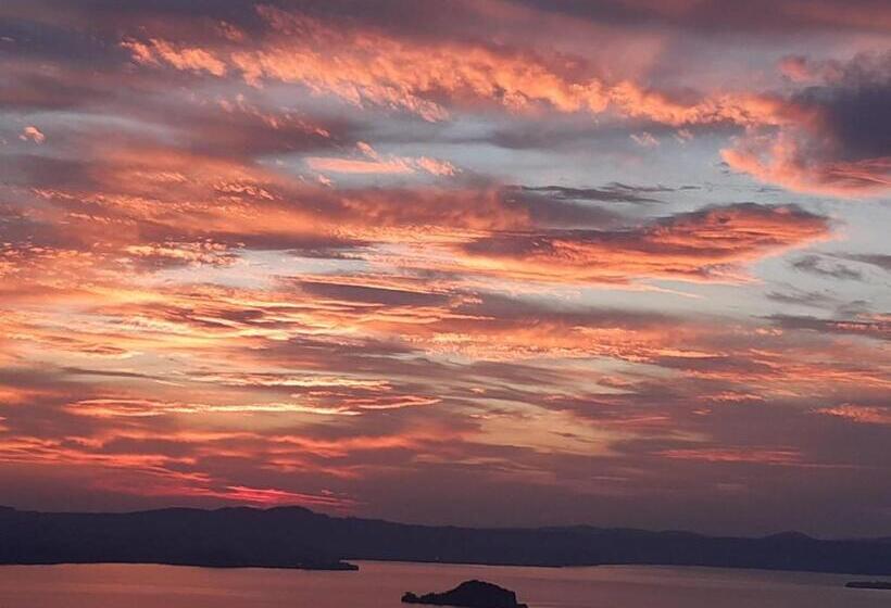 بنسيون Belvedere Del Lago