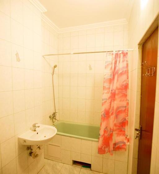 Пансион Guest House In Drachino