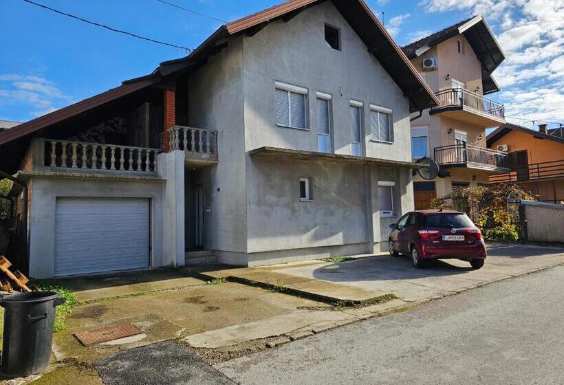 پانسیون Guest House Sistem