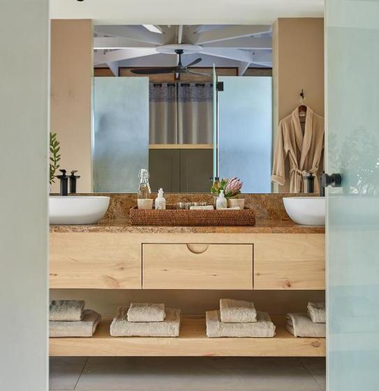 پانسیون Kwandwe Private Game Reserve   Ecca Lodge