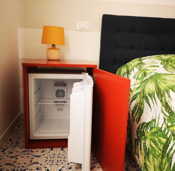 פנסיון Luxury Napolitano