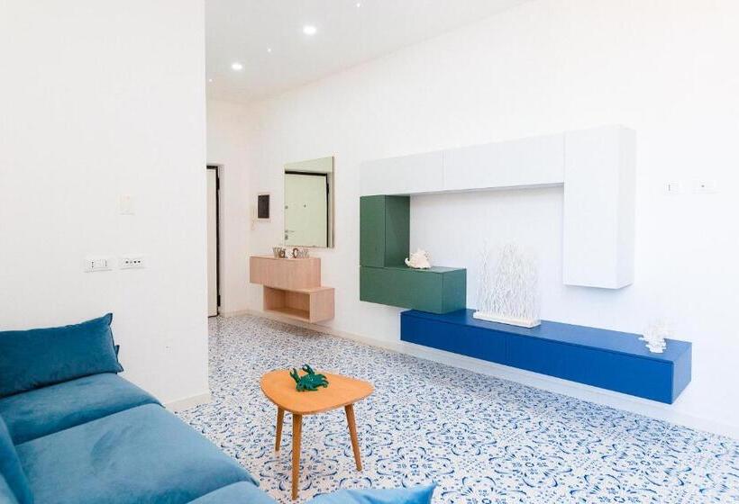 פנסיון Luxury Napolitano