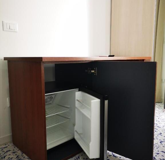 פנסיון Luxury Napolitano