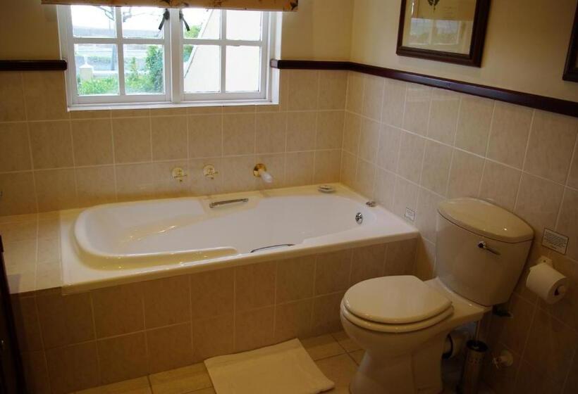 پانسیون Lyngrove Wines & Guesthouse