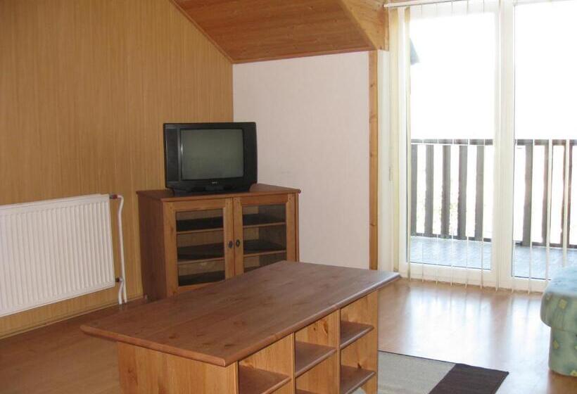 펜션 Penzión Normandia