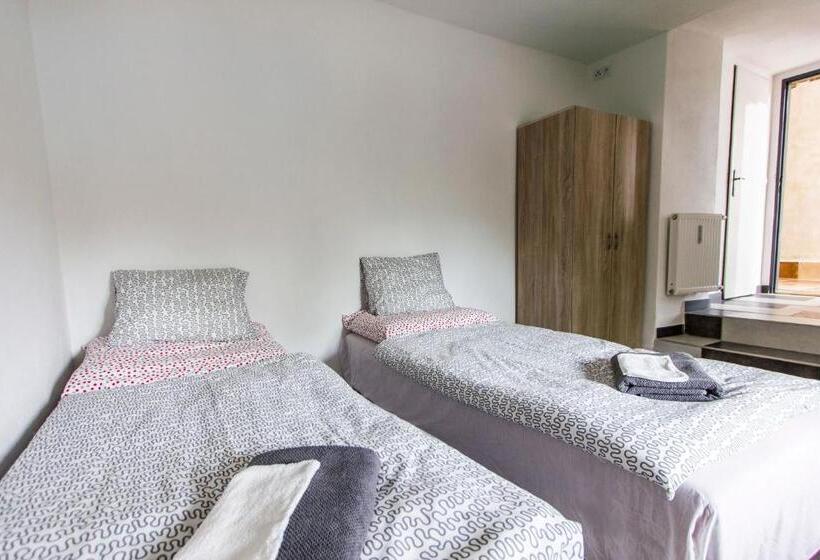 膳宿费 Penzion 43