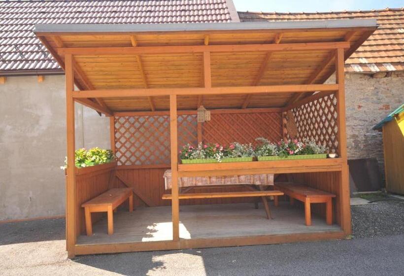 פנסיון Penzion Jendrál