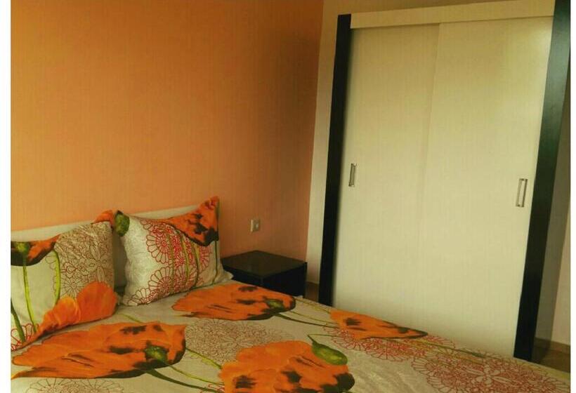 Пансион Tangra Guest House