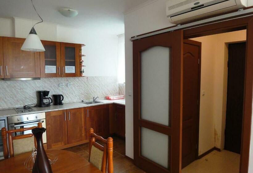 אתר נופש Bay View Villas   Luxury Villas & Apartments