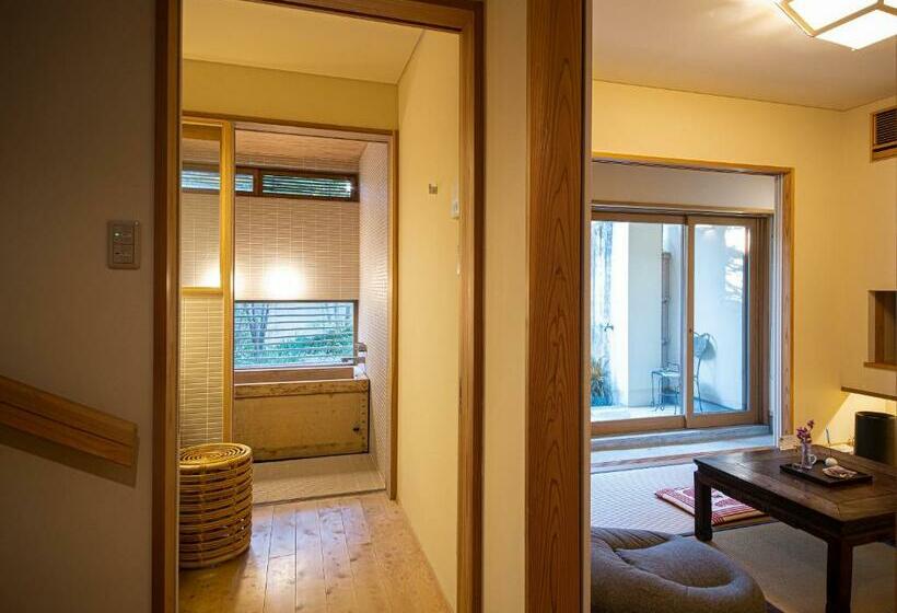 Rjokan 内子の宿 くら