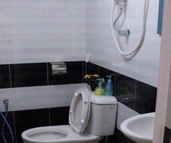 Общежитие Nautilus Bay Home Inn