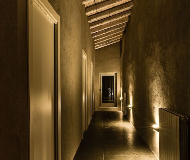 ベッドアンドブレックファースト Borgo Del Carato