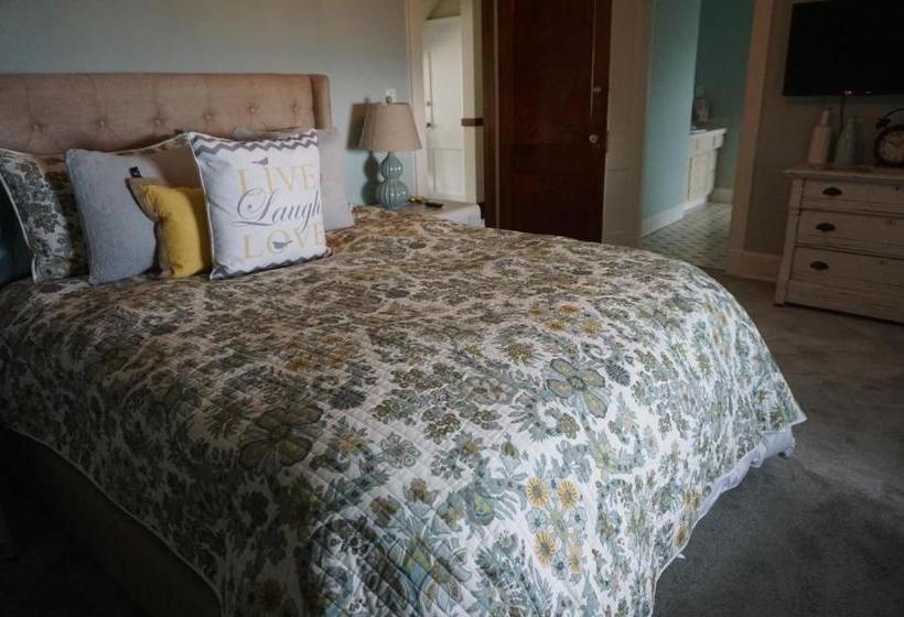 مبيت وإفطار Lochnaiar Inn