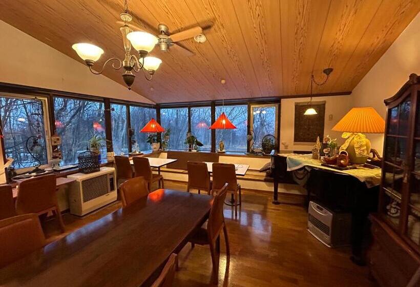 住宿加早餐  Niseko Pension Bellary