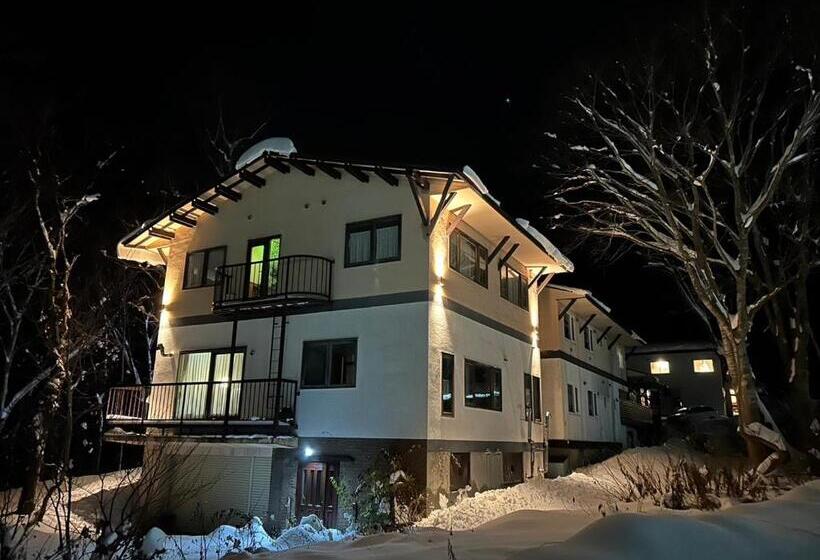 住宿加早餐  Niseko Pension Bellary
