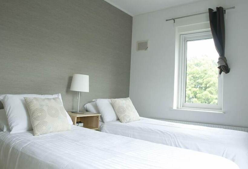 Bed and Breakfast The Red Ski House