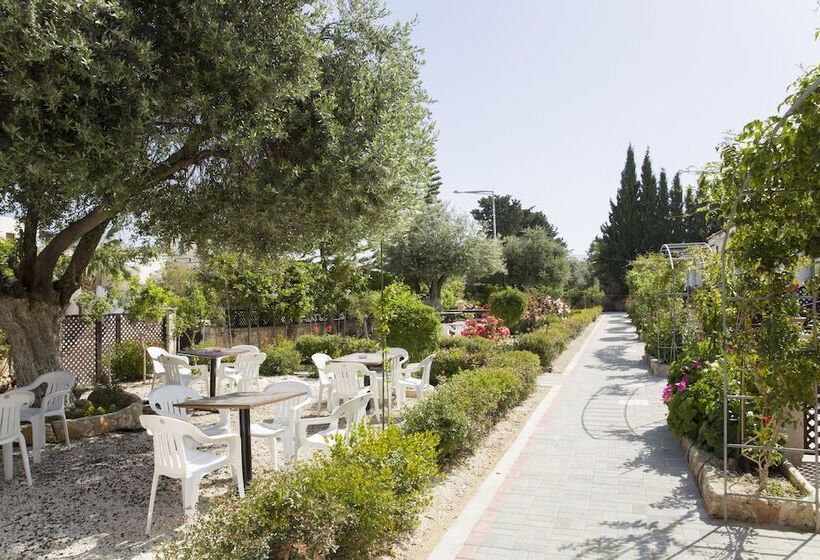 Eliofos Elegant Maisonettes