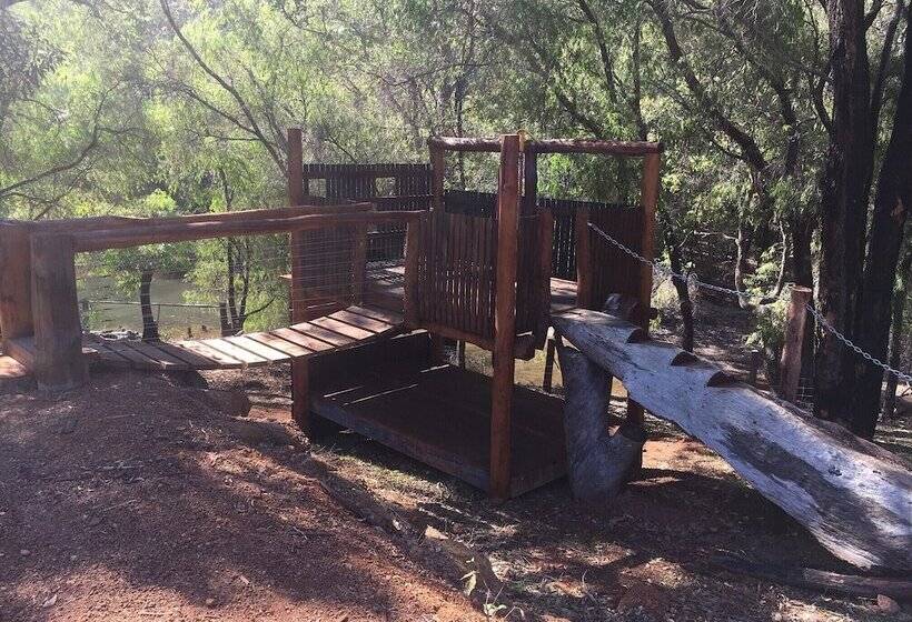 Evedon Lakeside Retreat