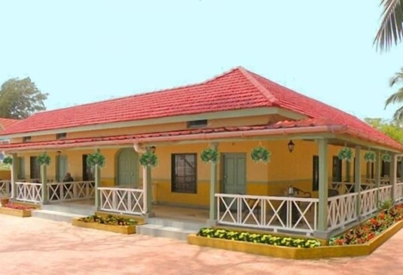 Golden Swan Beach Resort