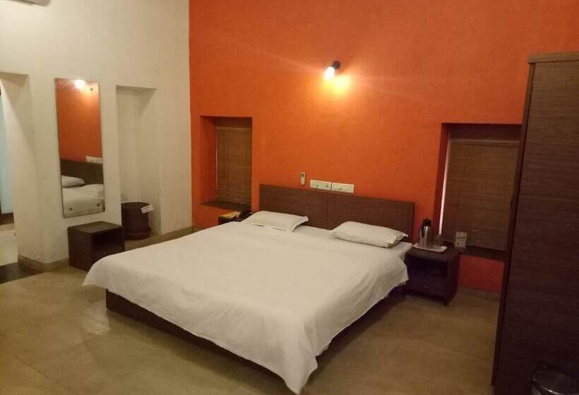 Golden Swan Beach Resort