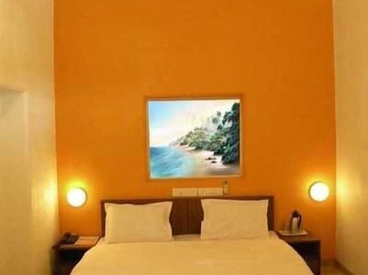 Golden Swan Beach Resort