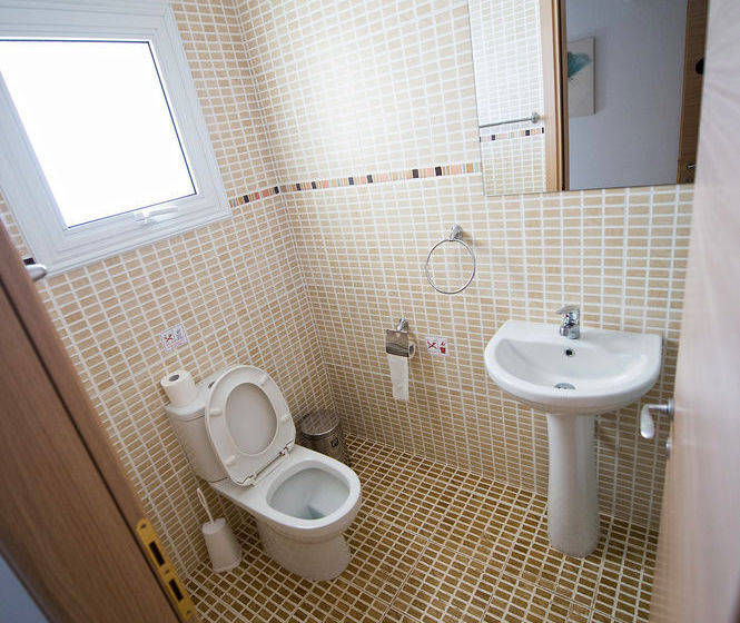 Hara Nissi Beach Villas