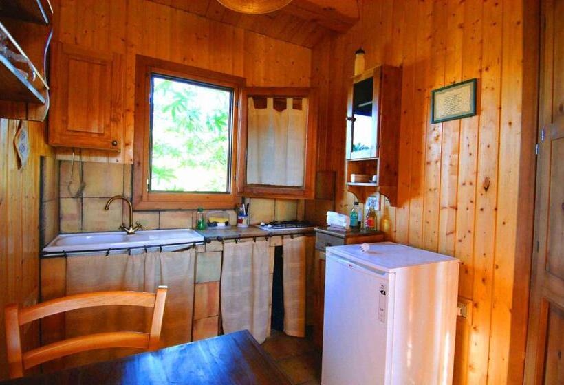 هتل Agriturismo Terra Di Pace