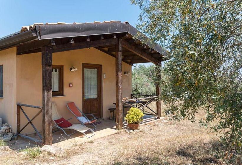 هتل Agriturismo Terra Di Pace