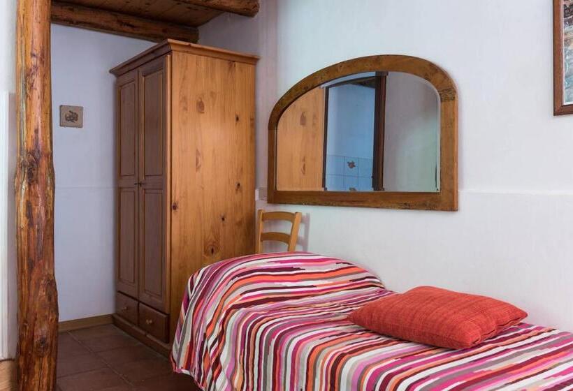 هتل Agriturismo Terra Di Pace