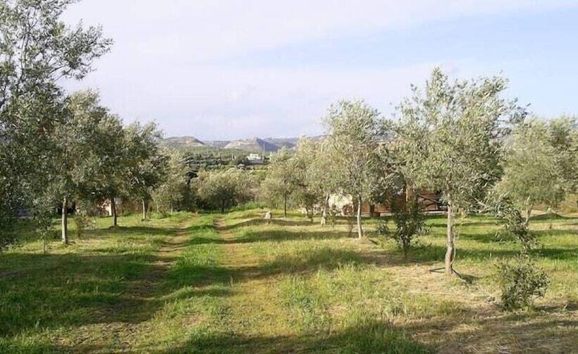 هتل Agriturismo Terra Di Pace