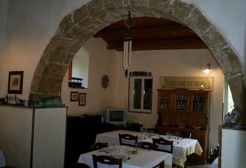 هتل Agriturismo Terra Di Pace