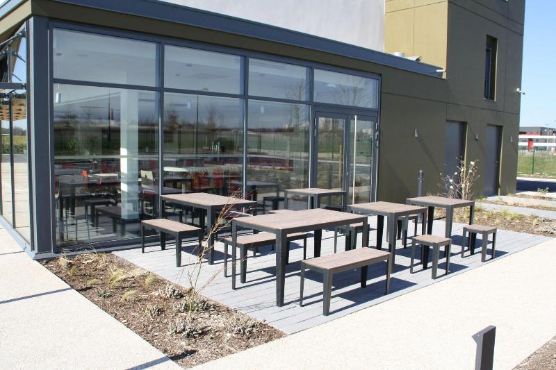 בית מלון כפרי Akena City Reims Bezannes