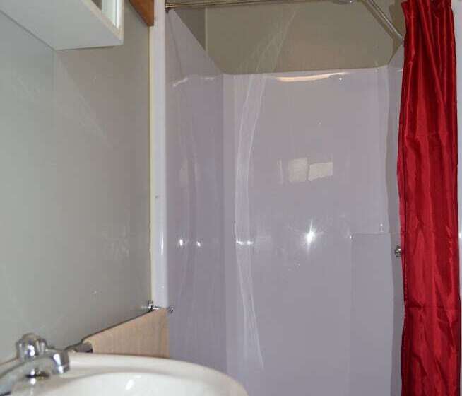 هتل Anchorage Weipa