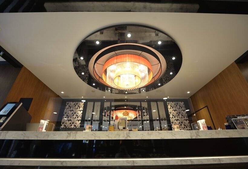 Apa Hotel Nishimaizuru Ekimae