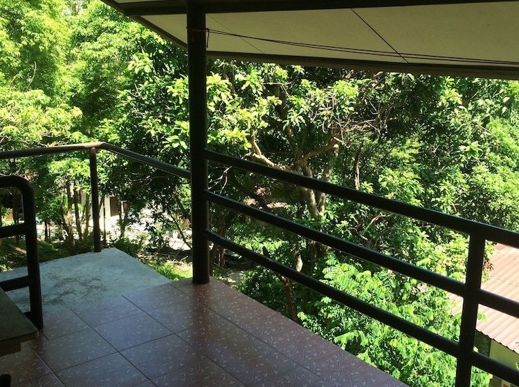 فندق Baan Leelawadee