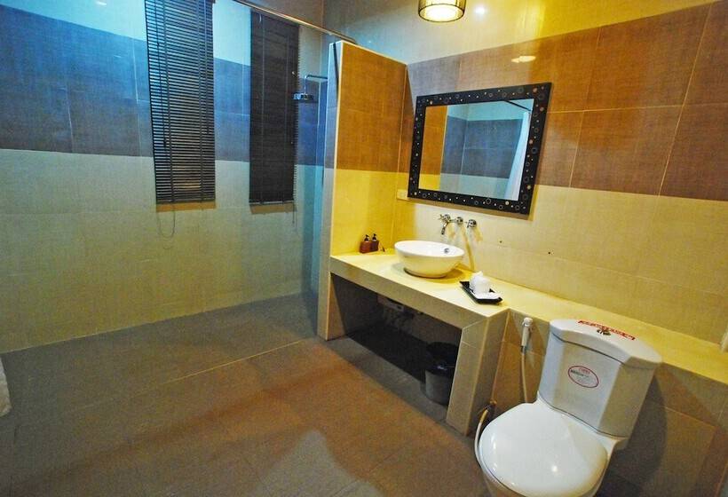 בית מלון כפרי Bansaithong Beach Resort