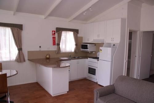 Отель Barossa Tourist Park