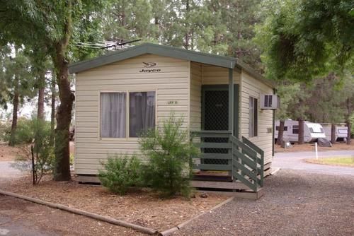 Отель Barossa Tourist Park