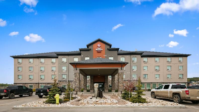 בית מלון כפרי Best Western Plus Drayton Valley All Suites