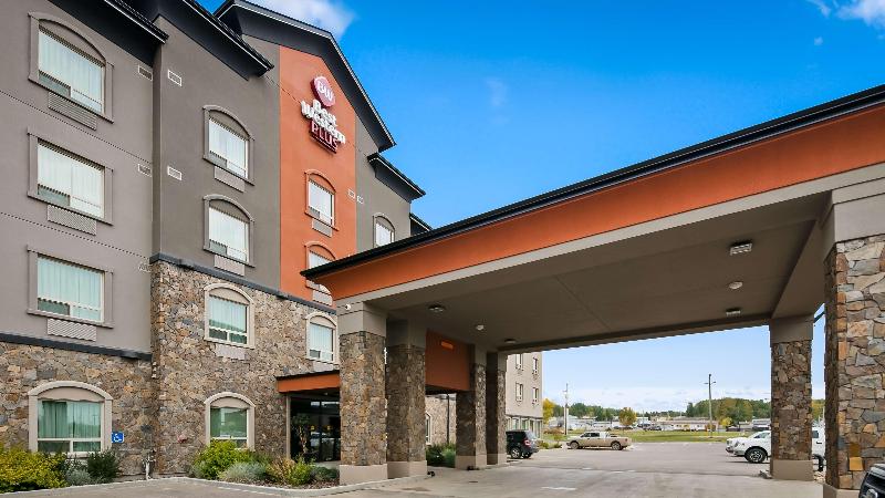 בית מלון כפרי Best Western Plus Drayton Valley All Suites
