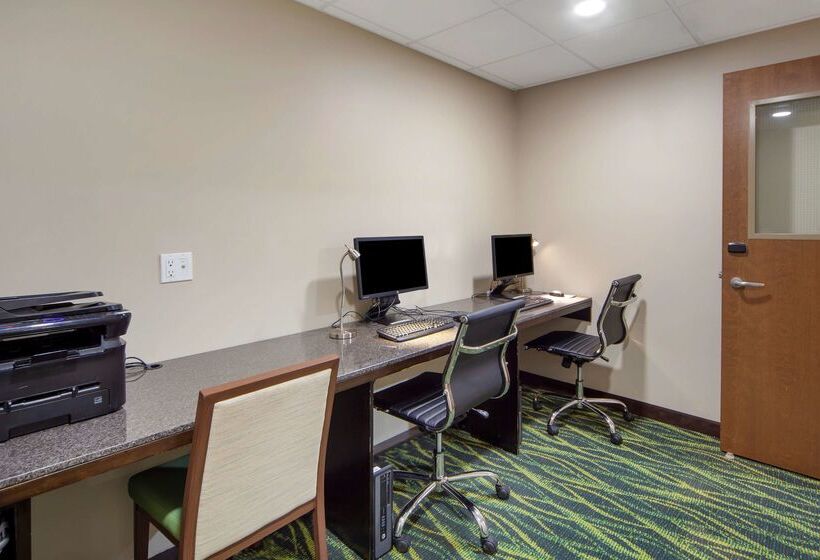 בית מלון כפרי Best Western Plus Fort Saskatchewan Inn & Suites