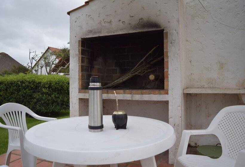 هتل Bungalows Costa Esmeralda