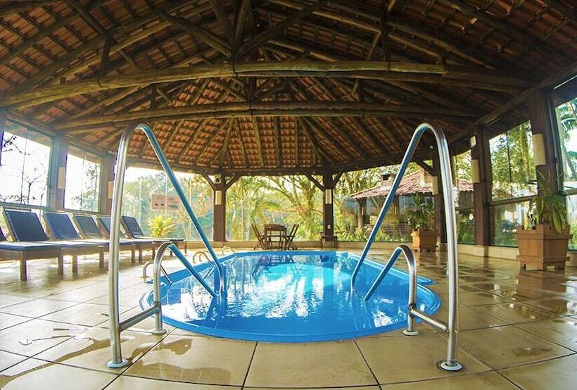 ホテル Cabanas Termas
