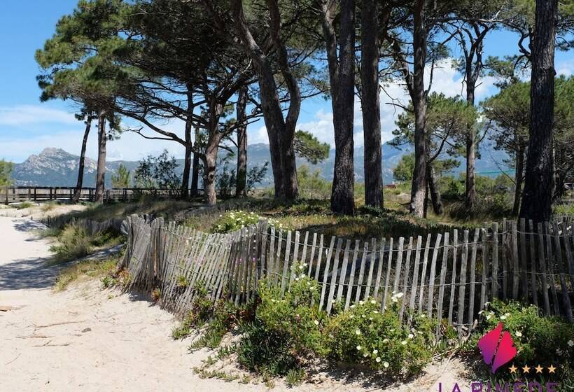 هتل Camping La Pinede