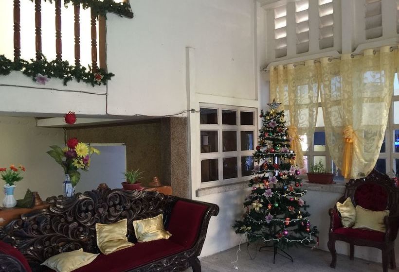 호텔 Casa Reyfrancis Pension House